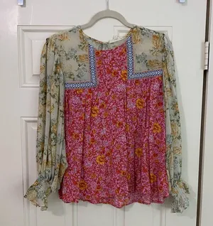Red Dress Boutique Entro Pink and Red Ruffled Bib Collar Blouse thumbnail 2