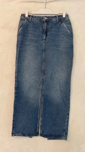 NA-KD Blue Denim Maxi Skirt High Waisted Back‎ Slit Size 38 Medium Wash Long thumbnail 1