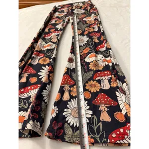 Unbranded Mushroom Daisy Floral Flare Pants Womens Small Retro Boho Bell Bottoms thumbnail 5