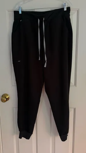 Figs hw zamora scrub pants thumbnail 1