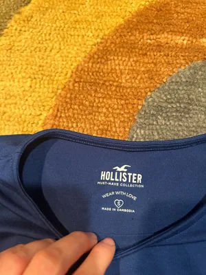 Hollister Must Have Collection Blue Long Sleeve Scoop Neck Bodysuit Size Small thumbnail 2