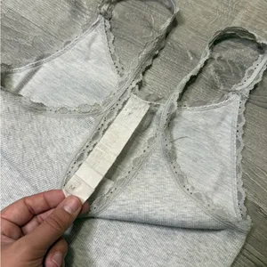 •FABLETICS• GREY LACE TANK thumbnail 4