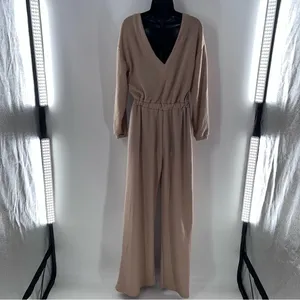 WinWin Refuge Tan Textured Knit Fabric Long Sleeve Jumpsuit w/Deep V Back-Sz S thumbnail 5