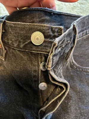 Levi's 501 Black Frayed-Hem Denim Cutoff Shorts thumbnail 2