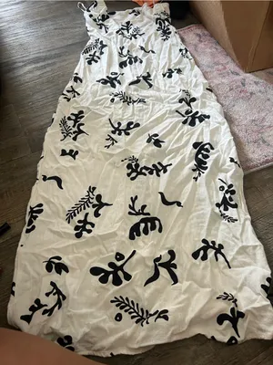 Paper Heart White & Black Floral Linen Maxi Dress thumbnail 10