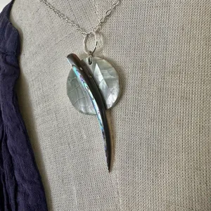 Abalone pendant necklace thumbnail 3