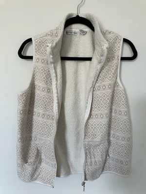 Hasting & Smith Fleece Full-Zip Vest Women's PM Cream Beige Geometric Diamond thumbnail 1