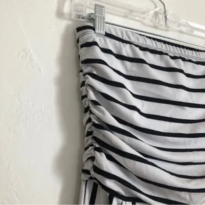 J For Justify Strapless Pockets Black and White Striped Wide Leg Romper Jumpsuit thumbnail 6