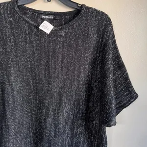 NWT Domani medium sweater‎ Gray thumbnail 2