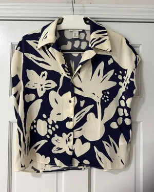 Rachel Zoe Navy Blue And White Front Button Abstract Shirt Size Small thumbnail 1