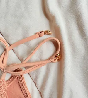Victoria's Secret Bikini thumbnail 3