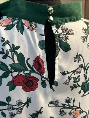 Ann Taylor botanical print sleeveless top with decorative tie size L thumbnail 5