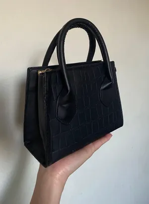 SheIn Black Leather Mini Purse thumbnail 1