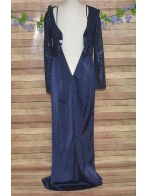 NWT Mac Duggal Size 10 Evening Gown Navy Embellished Thigh High Faux Wrap Formal thumbnail 11