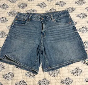 American Eagle Jorts thumbnail 1