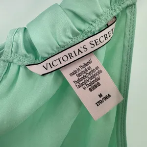Victoria's Secret Size Medium‎ Sleepwear Mint Green Romper Nightie Loungewear thumbnail 4