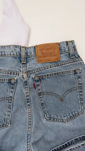 Levi’s Vintage Jeans 550 Relaxed thumbnail 5