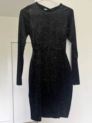 Black Long-Sleeve Sparkle Bodycon Dress thumbnail 4