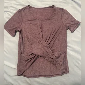 Lululemon t-shirt size 8 thumbnail 1