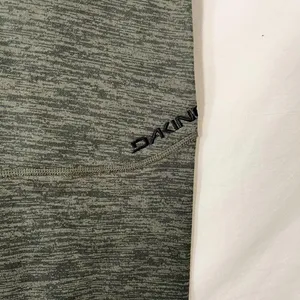 NWT Dakine Liberator LW Pant Women Peat Green Heather S thumbnail 2