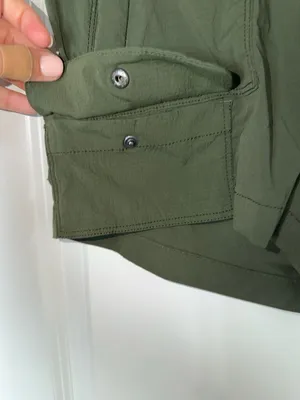 Athleta Trekkie Cargo Hiking Shorts Olive Green Size 4 thumbnail 6