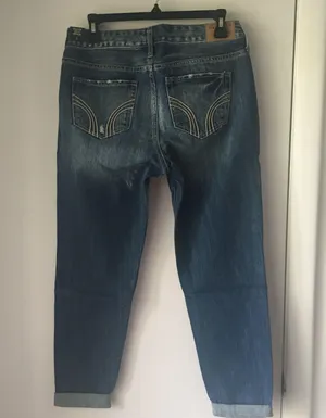 Hollister NWT easy fit boyfriend jeans thumbnail 2