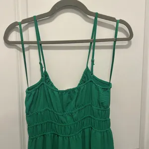 Monteau Green Smocked Tiered Midi Long Dress - Size Small thumbnail 6