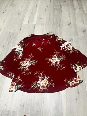 entro Maroon Floral Bell-Sleeve Blouse thumbnail 4