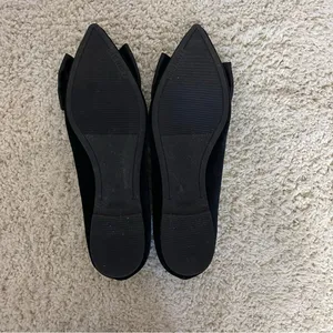 Old Navy Black Velvet Bow Loafers thumbnail 5
