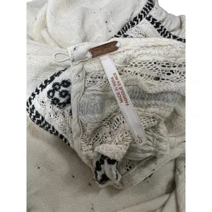 FREE PEOPLE L CYPRUS AVENUE Ivory Peasant Top Balloon Sleeve Embroidered Blouse thumbnail 6