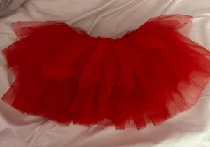 Red Tutu thumbnail 1