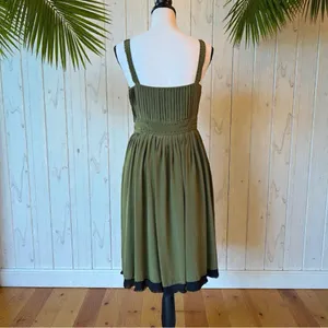 Project Alabama Olive Silk Pleated Dress – Size 6 Black Lace Bodice | Silk thumbnail 4