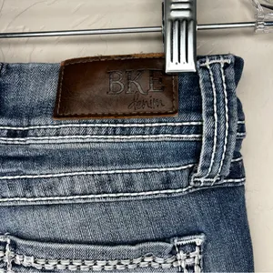 BKE Sabrina Low Rise Boot Cut Thick Stitch‎ Denim Jeans thumbnail 9
