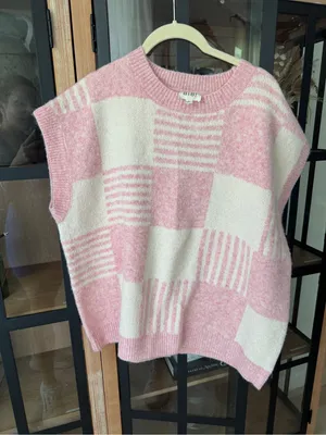 Bibi checkered sweater vest short sleeve striped blush ivory crewneck top thumbnail 2
