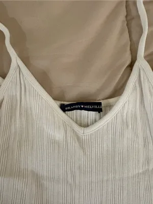 Brandy Melville White Ribbed V‑Neck Cami thumbnail 2