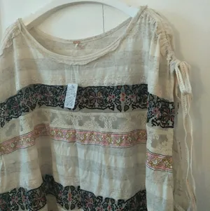 New Free People Top thumbnail 2