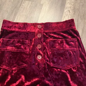 Halara Burgundy Crushed Velvet Flare Pants XS Button Front Stretch thumbnail 3