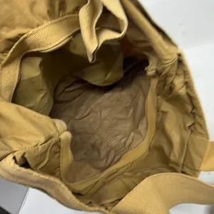 LeSportsac Classic Tote Beige Nylon Tote Bag thumbnail 6
