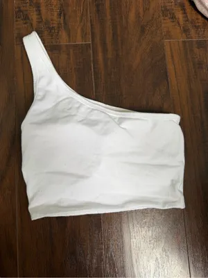 White Crop Top W/Cups built in thumbnail 3
