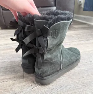 UGG Boots Women’s Black thumbnail 1