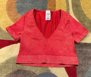 Gymshark Gains Seamless Washed Crop Top Carmine Red Women’s Size Medium thumbnail 1