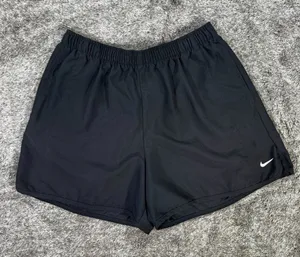 Nike Shorts Women’s Size M Black thumbnail 1