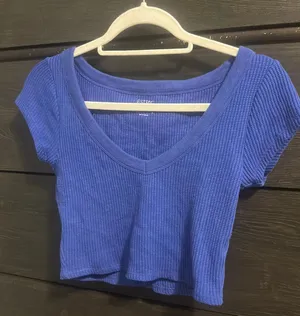 PacSun Crop Top thumbnail 1
