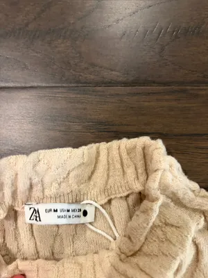New With Tags Zara Beige Knit Textured Funnel Neck Top Sz M thumbnail 4
