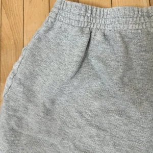Brandy Melville JOHN GALT Grey Sweat Shorts One Size Loungewear COmfy thumbnail 6