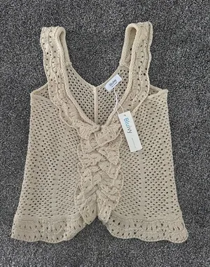 BluiVy Tank Top Womens M Beige Crochet Openwork Lace-Up Ruffle Hem thumbnail 1