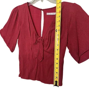 Abercrombie & Fitch Blouse Womens XS Red Polka Dot V-Neck Tie Front Cropped Top thumbnail 8