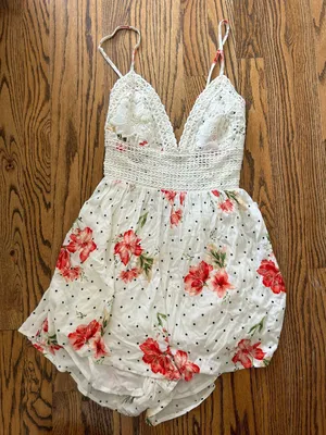 Floral Romper White Size M thumbnail 1