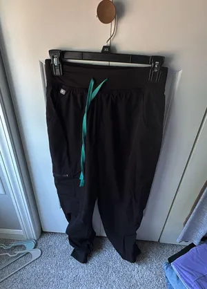 FIGS Scrub Pants Jogger thumbnail 2