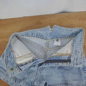 Vintage lei USA Made High Waisted 100% Cotton Denim Shorts 5 Jr. thumbnail 3